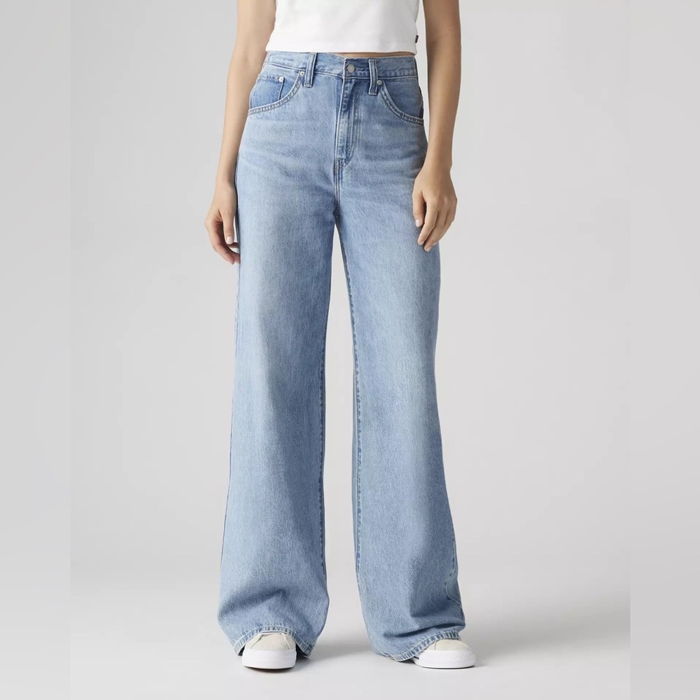 Levi's Women's High-Rise Cinch Baggy Jeans - Invested Indigo Size  27 NWT